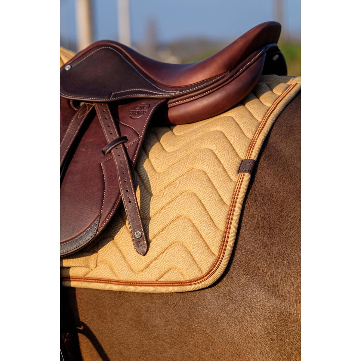 product/e/q/equitheme_204_772_010_det.jpg