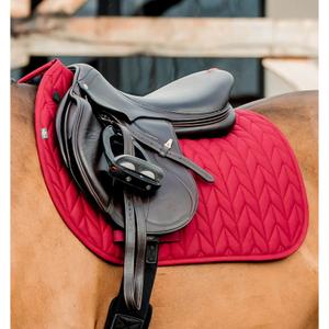 dprg01-rrr0-ch-saddle-pad-for-horses-horseware-amigo-close-contact-mulberry