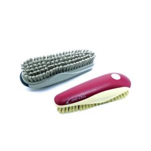 ag00502-burgundy-horse-brush-lami-cell-red-one-size
