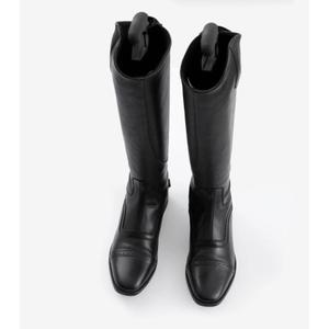 6073-boot-trees-premier-equine-black-one-size